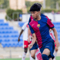 替補還是未來之星？曼聯盯上 La Masia 青訓小將 Pedro “Dro” Fernandez，以策動中場革新